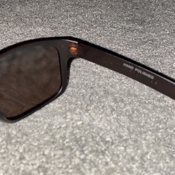 Oakley Holbrook Replicas - Picture 5 of 7